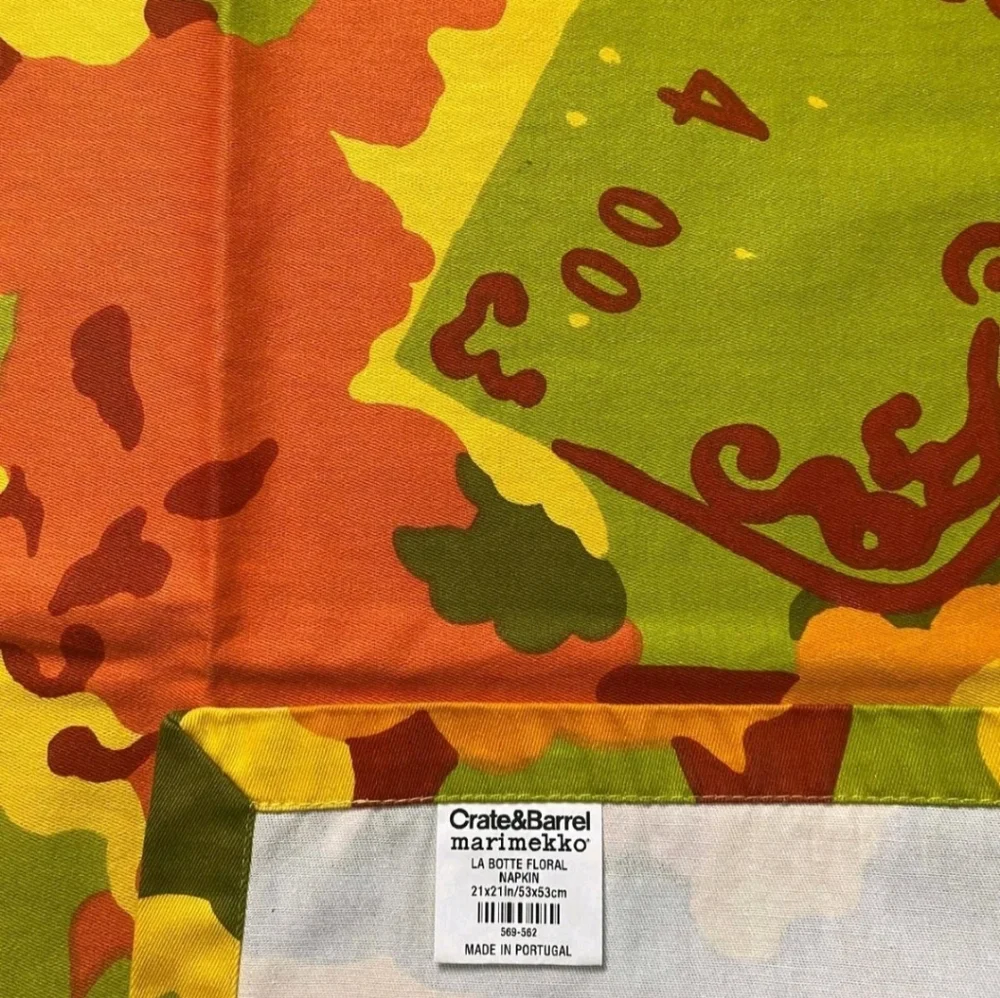 Stunning Crate & Barrel Marimekko La Botte Floral Napkin Set Of 4 21